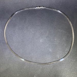 24" Silver Herringbone Necklace
